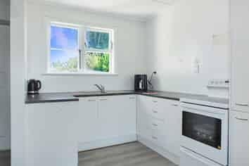 8 Johnston Street, Foxton