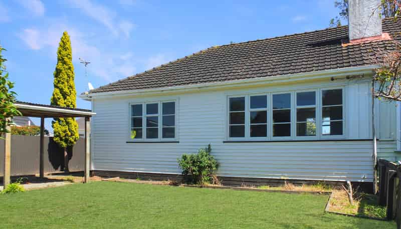 8 Johnston Street, Foxton