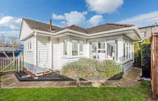 30 Ngataringa Road, Devonport