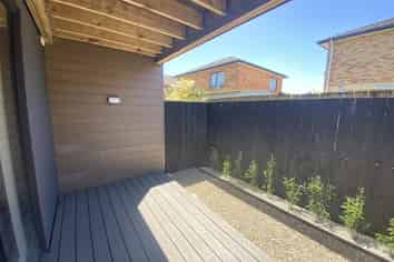 5 Marumaru Lane, Manurewa