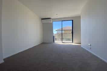 5 Marumaru Lane, Manurewa