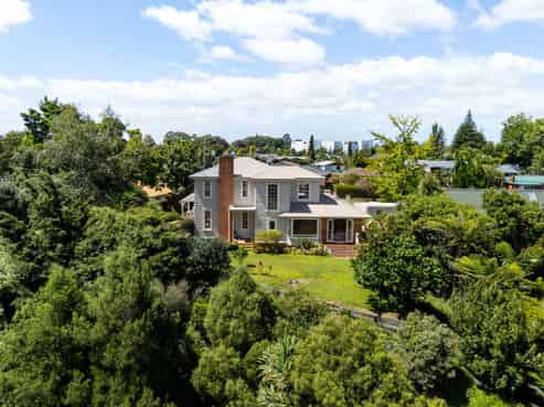 245 Bankwood Road, Chartwell