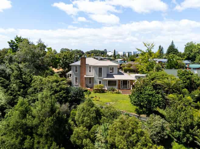 245 Bankwood Road, Chartwell