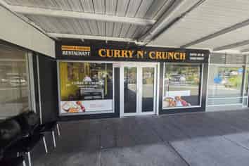 Fully equipped food shop in busy Kaiti Hub