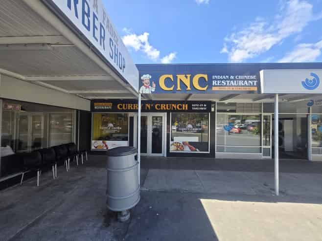 Fully equipped food shop in busy Kaiti Hub