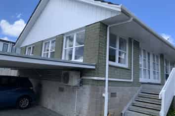 Auckland - Address withheld