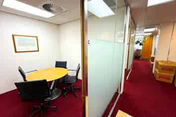 EXCELLENT EPSOM OFFICE WITH 12 PARKS
