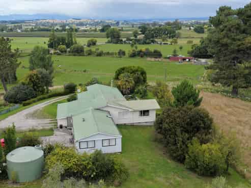 219 Hursthouse Street, Motueka