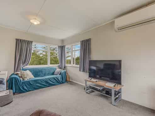 219 Hursthouse Street, Motueka