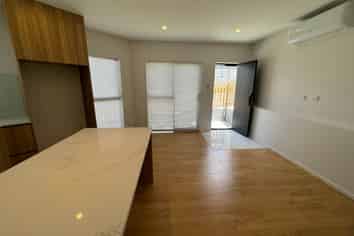 2A Paina Crescent, Massey