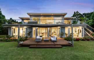 18 Kopiko Road, Titirangi