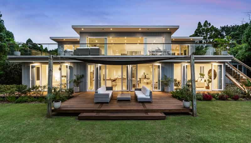 18 Kopiko Road, Titirangi