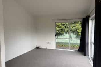 17 Aronui Terrace, Kelston