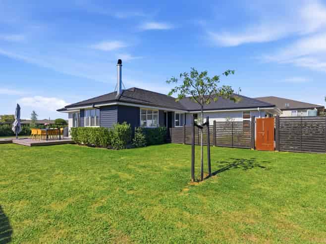28 Les Wakefield Road, Mapua