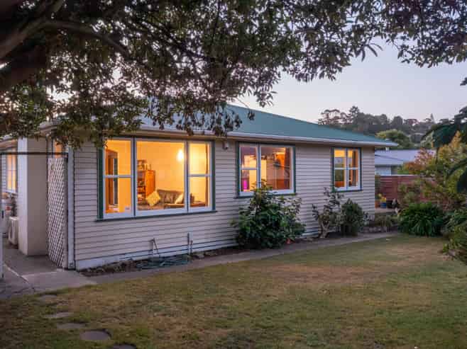 4 Brazier Grove, Paraparaumu