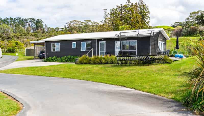 6 Wharuka, Mangawhai