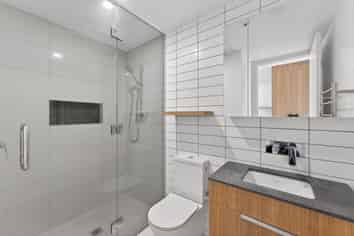 208/20A Pukerangi Crescent, Ellerslie