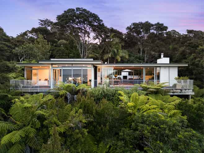 730A South Titirangi Road, Titirangi