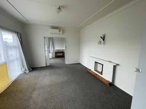 205 Puriri Street, Castlecliff