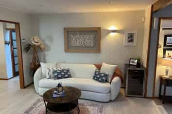 16 Huia Street, Whau Valley