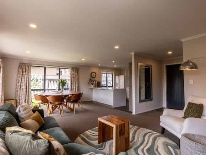 16 Durham Heights, Flagstaff