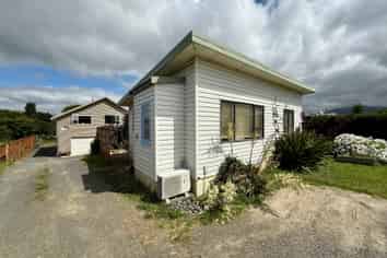 58 Wainui Road, Raglan