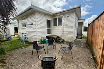 58 Wainui Road, Raglan