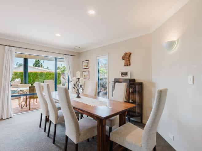 5 Earls Court, Hillcrest