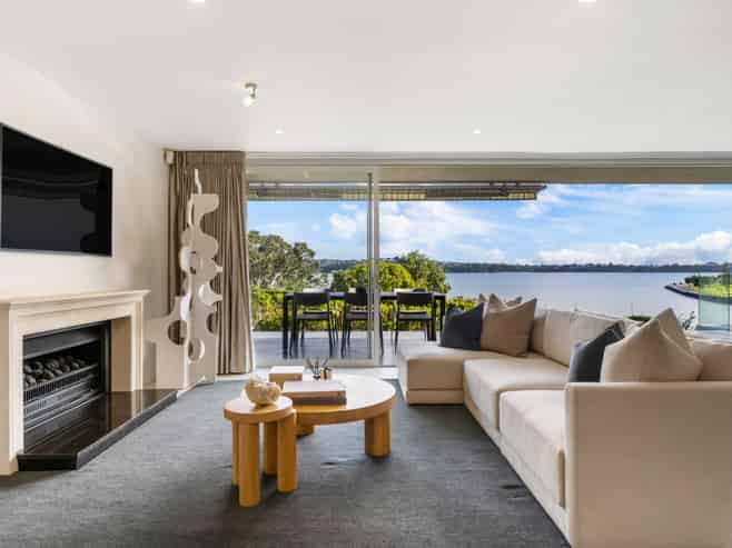 1/3 Masefield Avenue, Herne Bay