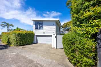276 Lake Road, Hauraki