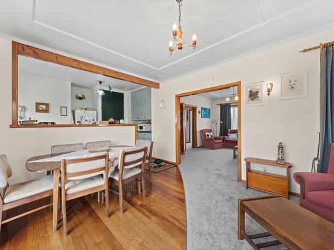 6 Weka Place, Masterton