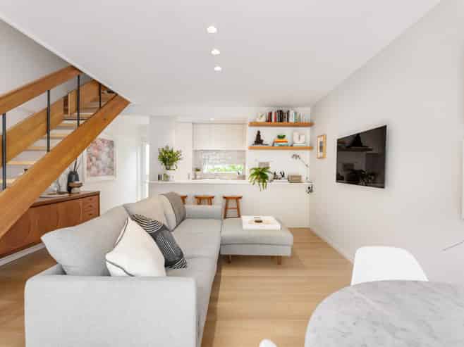 2/145 Howe Street, Freemans Bay