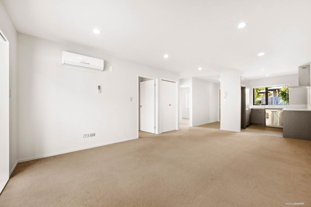 Urgent Sale! A Perfect Home for 45+! Freehold ... - Widok 5