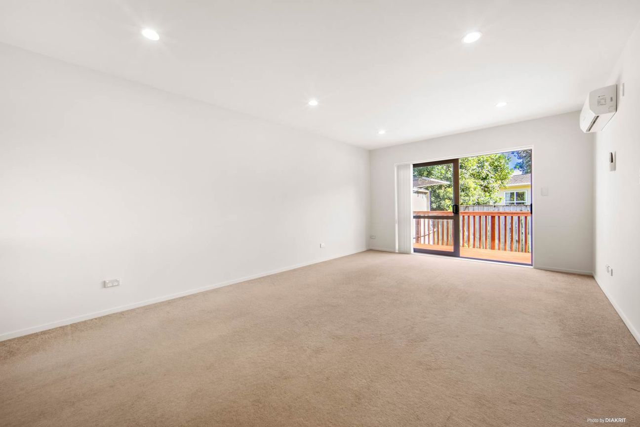 Urgent Sale! A Perfect Home for 45+! Freehold ... - Widok 6