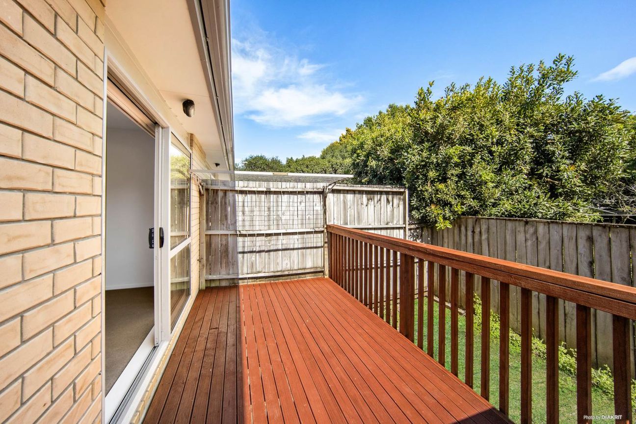 Urgent Sale! A Perfect Home for 45+! Freehold ... - Widok 2