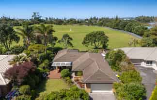 47 Settlers Grove, Orewa