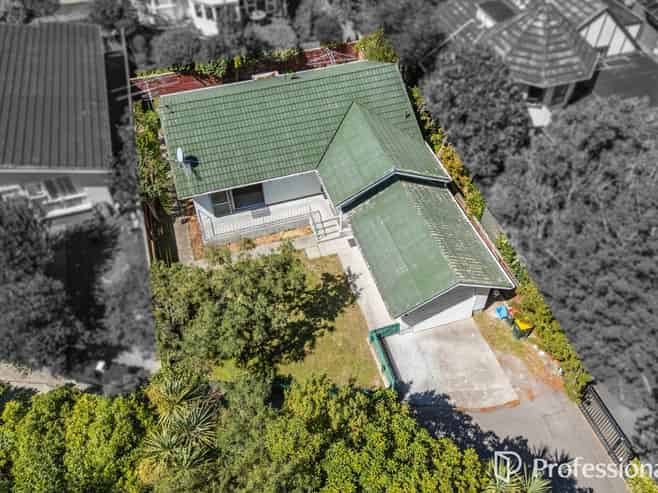 286 Riverside Drive, Waterloo