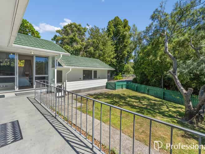 286 Riverside Drive, Waterloo