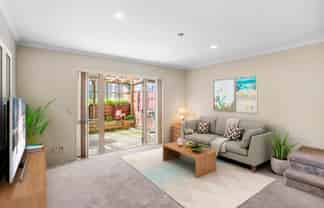 6/9 Sunnydale Place, Oteha