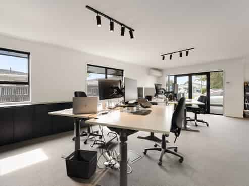 Multiple‑Opportunity Site in Mount Medical Mile