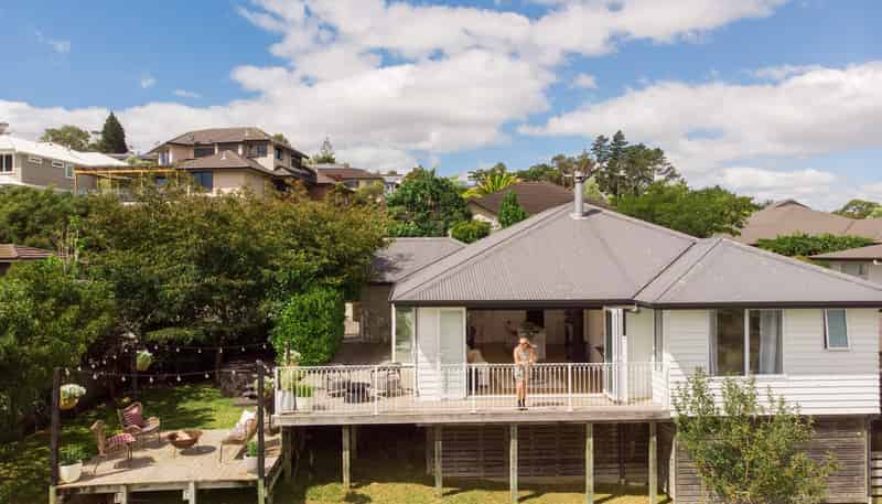 72 Sereno Vista, Bellevue