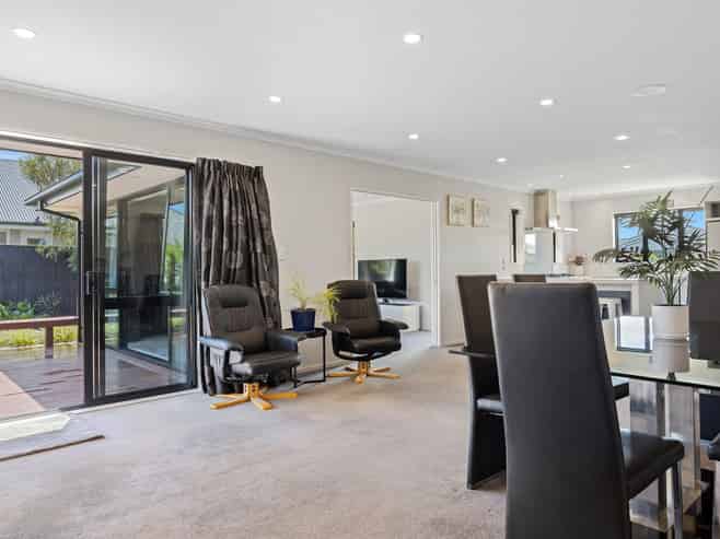 83 Acacia Avenue, Rangiora