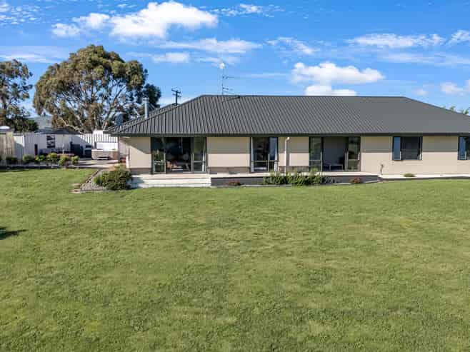 195 Mound Road, Amberley