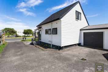 2/15 Jellicoe Road, Manurewa