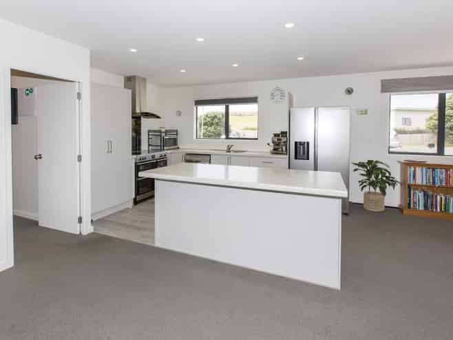 7 Sunset Drive, Baylys Beach