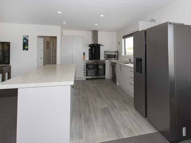 7 Sunset Drive, Baylys Beach