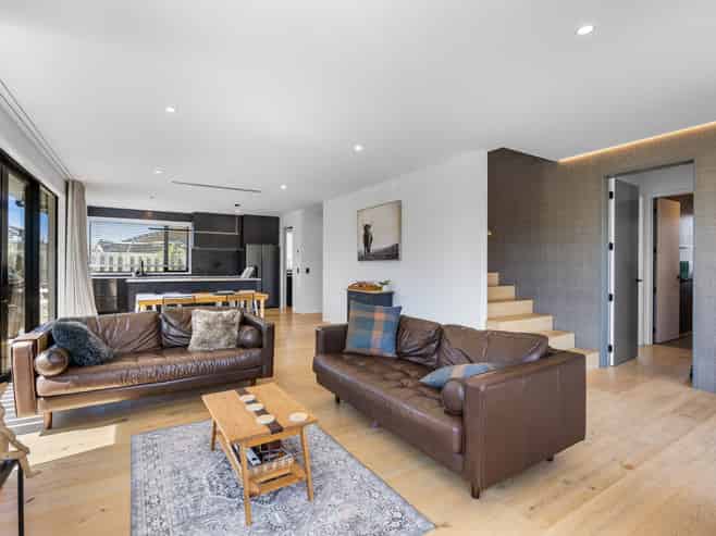 14 Riverslea Road, Wanaka