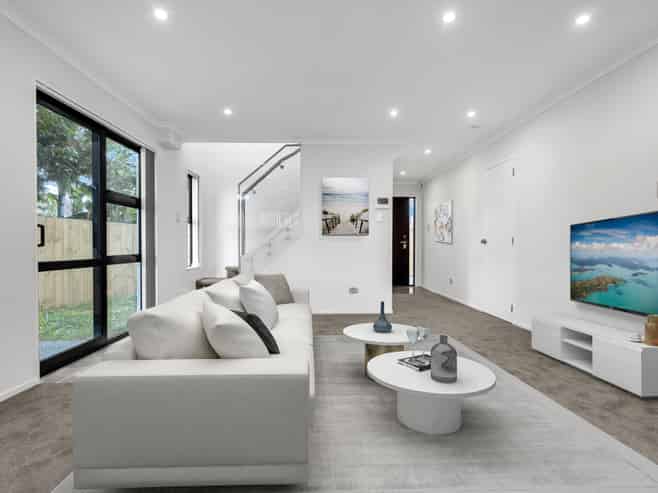 Auckland - Address withheld