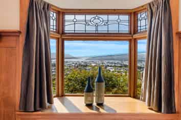 50 Easther Crescent, KEW