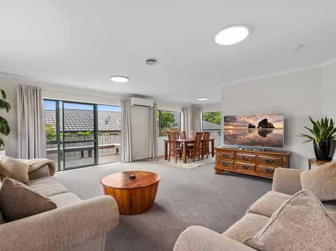 63 Grantston Drive, Pyes Pa